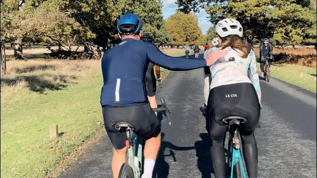 FIRST TIME RIDING IN LONDON RICHMOND PARK LAPS