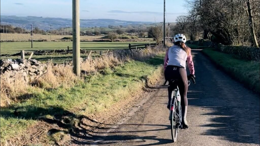 GIRLS RIDE GATECRASHER Amy Cycling