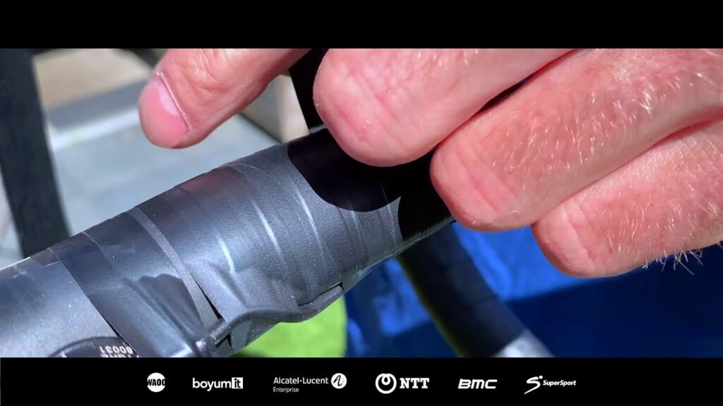 NTT Pro Cycling Tech Talk Changing handlebar tape Q365