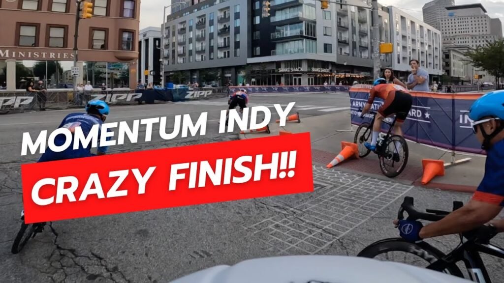 Crazy finish at Momentum Indy day 2