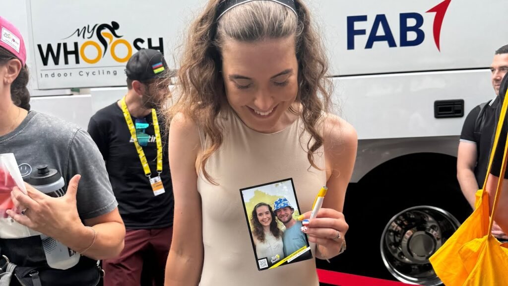 PICTURES WITH CAVENDISH AND A POGACAR SIGNATURE DAY 5