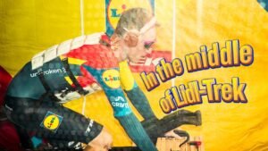 BEHIND THE SCENES TIME TRIAL TOUR DE FRANCE