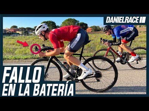 DOS CICLISTAS WORLD TOUR DESTROZARON UNA GRUPETA DE AFICIONADOS | DANIEL RACE 9 DOS CICLISTAS WORLD TOUR DESTROZARON UNA GRUPETA DE AFICIONADOS