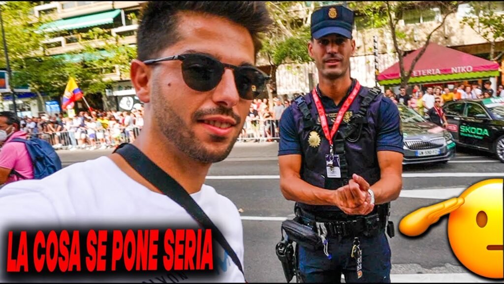 LA POLICIA ME SORPRENDE en la ETAPA 12 de LA VUELTA 8 LA POLICIA ME SORPRENDE en la ETAPA 12 de LA
