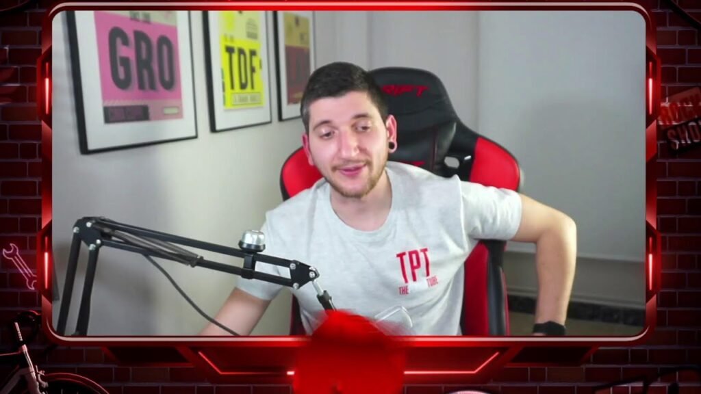 1707262391 CHARLA CHILL PASATE A SALUDAR ThePersonTube