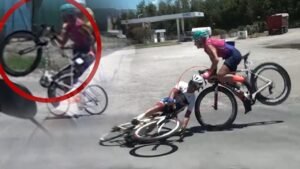 TERRIBLE CAIDA VUELTA A SAN JUAN LIBRES Y MASTER
