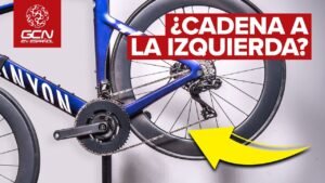 ¿Por que la transmision de la bicicleta esta al lado