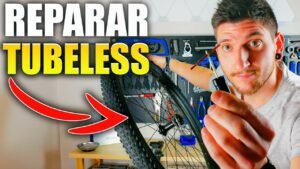 COMO REPARAR UN NEUMATICO TUBELESS CON MECHA ThePersonTube