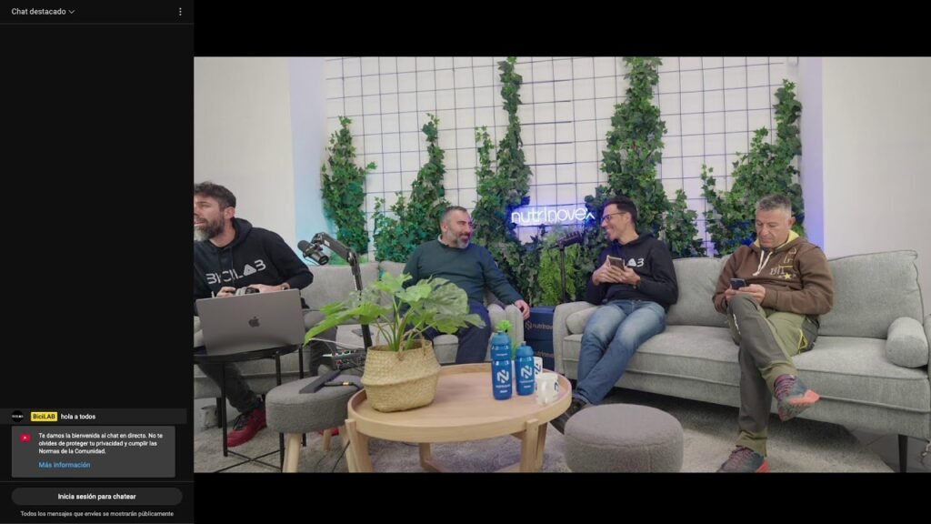 Grabando podcast en Castellon BiciLAB