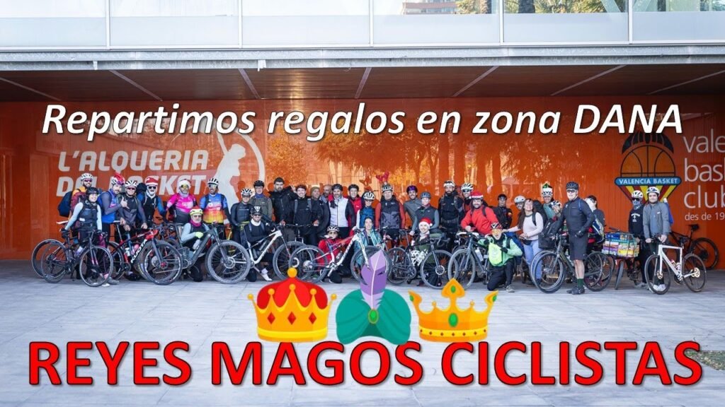 ¡Reyes Magos ciclistas!: Repartimos regalos en zona DANA | Rafabike80 6 ¡Reyes Magos ciclistas Repartimos regalos en zona DANA Rafabike80