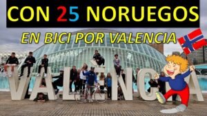 Con 25 noruegos en bici por Valencia Rafabike80