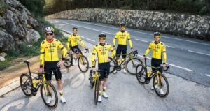 1739893413 Vingegaard Ire al Tour con el equipo mas fuerte que