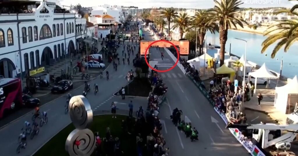 ¿Ciclistas u organizacion La responsabilidad del caos en el Algarve