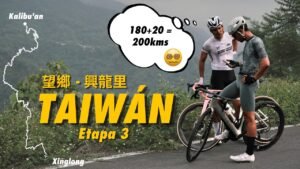Nuestro guia nos la lia en Taiwan Cruzando Taiwan